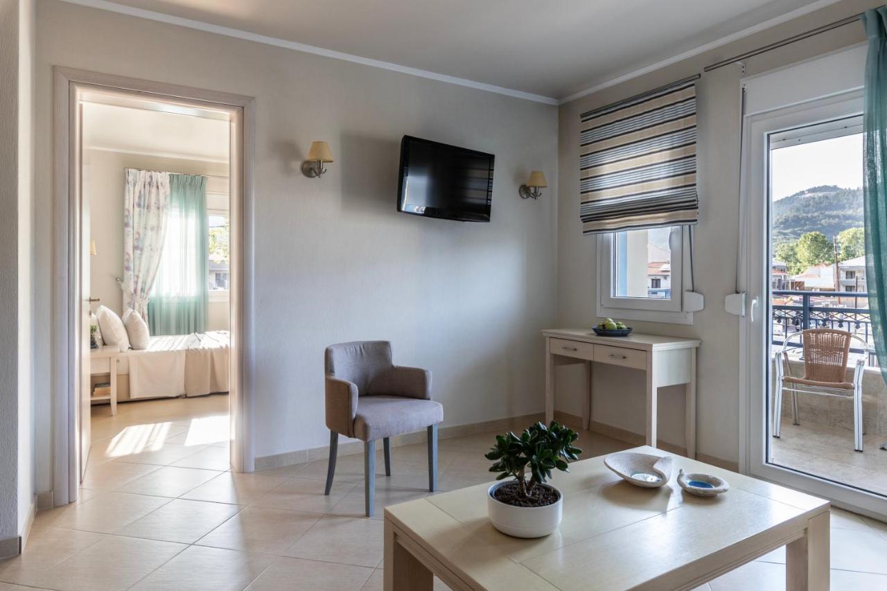 Sole Mare Hotel Chrysi Ammoudia Buitenkant foto